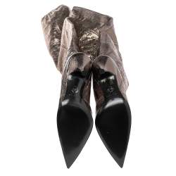 Pre Owned حذاء بوت دولتشي أند غابانا مقدمة مدببة جلد ثعبان رمادي ميتالك مقاس 40