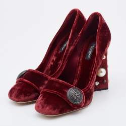 Pre Owned Dolce & Gabbana Red Velvet Jackie Embellished Block Heel Pumps Size 38.5
