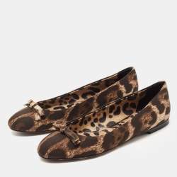 مملوكة مسبقًا Dolce & Gabbana Brown Canvas Leopard Print Ballet Flats Size 36