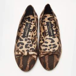 مملوكة م سبقًا Dolce & Gabbana Brown Canvas Leopard Print Ballet Flats Size 36