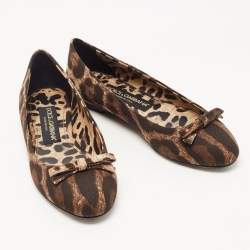 مملوكة مسبقًا Dolce & Gabbana Brown Canvas Leopard Print Ballet Flats Size 36