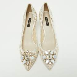 Pre Owned Dolce & Gabbana  White Lace Crystal Embellished Bellucci Pumps Size 38