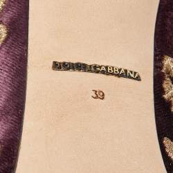 Pre Owned Dolce & Gabbana Burgundy Velvet Embroidered Lily Pointed Toe Pumps Size 39
