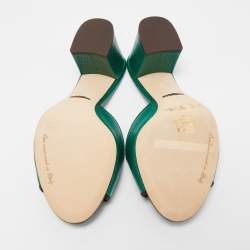 مملوكة مسبقًا Dolce & Gabbana Green Lizard Leather Slides Size 39.5  