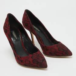 Pre Owned Dolce & Gabbana Black/Dark Red Lace and Suede Pointed Toe Pumps Size 37