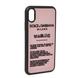 Pre Owned حافظة أيفون أكس أر دولتشي أند غابانا طباعة بادج لوندري وردية