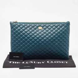 Pre Owned Dolce & Gabbana Green Quilted Leather Laptop Wristlet Case