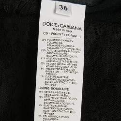 مملوكة مسبقًا فستان قصير دولتشي أند غابانا بروكيد شبكي دانتيل زهري أسود مقاس صغير جداً - إكس إس