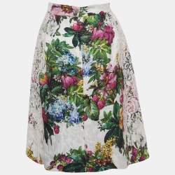 مملوكة مسبقًا تنورة دولتشي آند غابانا دانتيل جاكار زهور بيضاء مقاس صغير جداً