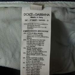 مملوكة مسبقًا بنطلون جينز دينيم أزرق برقعة قلب باروك دولتشي أند غابانا مقاس صغير قياس الخصر ٢٩ بوصة