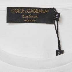 Pre Owned تي شيرت دولتشي أند غابانا أبيض بورتوفينو حصري طباعة جيرسي مقاس صغير جداً (اكس سمول)