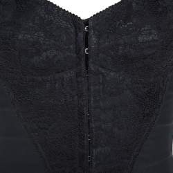 Pre Owned توب دولتشي آند غابانا باستييه دانتيل أسود مزين S