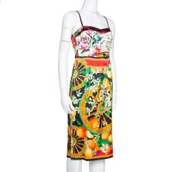 Pre Owned فستان دولتشي أند غابنا ساتان حرير مطبوع ليمون و مورد متعدد الألوان مقاس صغير (سمول)