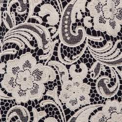 Pre Owned تنورة مستقيمة دولتشي أند غابانا كريب دانتيل كريمي مطبوع مقاس صغير - سمول