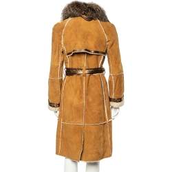 Pre Owned معطف دولتشي أند غابانا سويدي وفرو بني فاتح بصفين أزرار وحزام مقاس متوسط - ميديوم