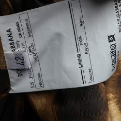 مملوكة مسبقًا جاكيت دو لتشي أند غابانا جلد أبيض أكتاف مبطنة بسحاب أمامي مقاس متوسط - ميديوم