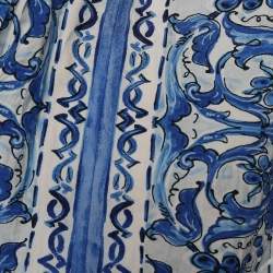 Pre Owned تنورة دولتشي أند غابانا بطيات مطبوعة رسوم قطن زرقاء مقاس M