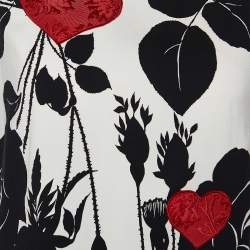 مملوكة مسبقًا Dolce & Gabbana White Rose Print Heart Embroidered Top M