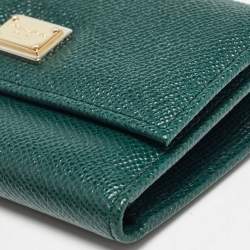 Pre Owned Dolce & Gabbana Green Leather Logo Plaque Trifold Wallet