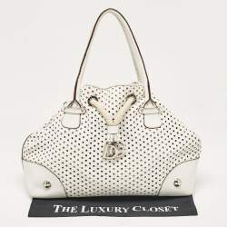مملوكة مسبقًا Dolce & Gabbana White Perforated Leather Drawstring Shoulder Bag