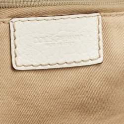 مملوكة مسبقًا Dolce & Gabbana White Perforated Leather Drawstring Shoulder Bag