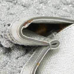 مملوكة مسبقًا Dolce & Gabbana Silver Crochet Lurex Fabric and Leather Large Miss Sicily Top Handle Bag