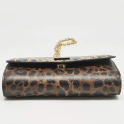 مملوكة مسبقًا Dolce & Gabbana Brown Leopard Print Coated Canvas Dauphine Wallet On Chain