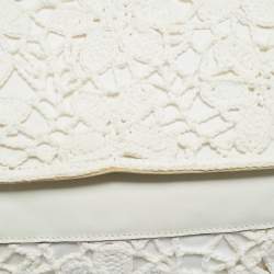 Pre Owned Dolce & Gabbana White Crochet Fabric Large Miss Sicily Top Handle Bag