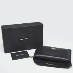 Pre Owned Dolce & Gabbana Black Leather Zip Around Wallet