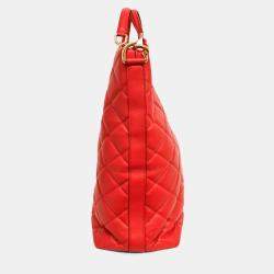 مملوكة مسبقًا Dolce & Gabbana Red Leather Quilted Chain Handle Large 'Shopper' Tote Bag