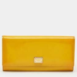 مملوكة مسبقًا Dolce & Gabbana Yellow Patent Leather Flap Continental Wallet