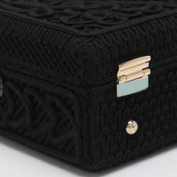 مملوكة مسبقًا حقيبة كلتش دولتشي أند غابانا صندوقية دانتيل أسود