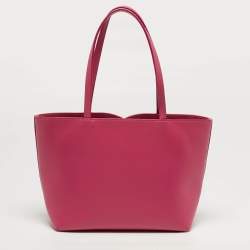 مملوكة مسبقًا Dolce & Gabbana DG Logo Small Fuchsia Leather Shopper Tote