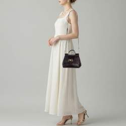 Pre Owned حقيبة دولتشي أند غابانا ميس سيسيلي صغيرة مرصعة كريستال يد علوية جلد نقشة السحلية عنابي داكن