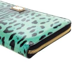 Pre Owned Dolce & Gabbana Green/Black Leopard Print Patent Leather Oversized Clutch