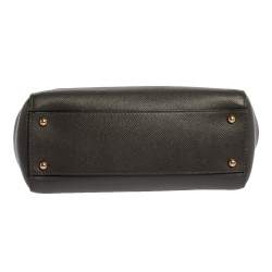مملوكة مسبقًا Dolce & Gabbana Grey Leather Medium Miss Sicily Top Handle Bag