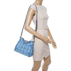 مملوكة مسبقًا حقيبة دولتشي أند غابانا ميس سيسيلي جلد أزرق طباعة مايوليكا متوسطة