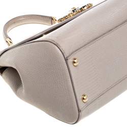 مملوكة مسبقًا حقيبة دولتشي أند غابانا ميس سيسيلي جلد نقشة السحلية بيج داكن متوسطة شعار كريستال يد علوية