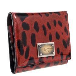 مملوكة مسبقًا Dolce & Gabbana Red Leopard Print Patent Leather Trifold Wallet