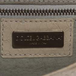Pre Owned Dolce & Gabbana Off White Snakeskin D Ring Flap Baguette Bag