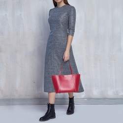 مملوكة مسبقًا Dolce & Gabbana Red Leather Escape Ocean Tote