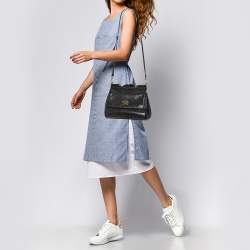 مملوكة مسبقًا حقيبة دولتشي أند غابانا ميس سيسيلي جلد ثعبان أخضر داكن متوسطة بيد علوية