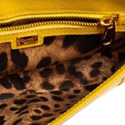 مملوكة مسبقًا حقيبة كروس دولتشي أند غابانا قلاب قفل جلد أصفر