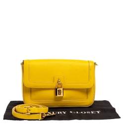 مملوكة مسبقًا حقيبة كروس دولتشي أند غابانا قلاب قفل جلد أصفر