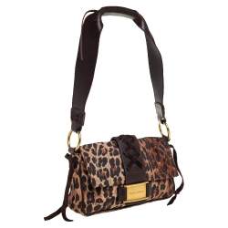 مملوكة مسبقًا حقيبة دولتشي أند غابانا قلاب كورست جلد وكانفاس طباعة فهد بني