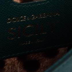 مملوكة مسبقًا حقيبة دولتشي أند غابانا ميس سيسيلي صغيرة جلد خضراء بيد علوية 