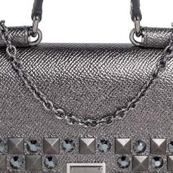 مملوكة مسبقًا محفظة بسلسلة دولتشي أند غابانا مرصع ميس سيسيلي فون جلد ميتالك