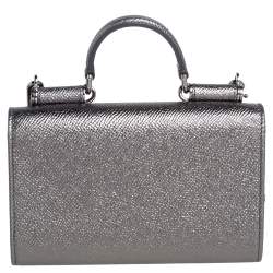 مملوكة مسبقًا محفظة بسلسلة دولتشي أند غابانا مرصع ميس سيسيلي فون جلد ميتالك