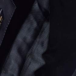 مملوكة مسبقًا Dolce and Gabbana Black Lace Flap Shoulder Bag