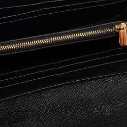 مملوكة مسبقًا محفظة بسلسلة دولتشي أند غابانا سيسيلي سمارت غلوس جلد مطبوع متعدد الألوان